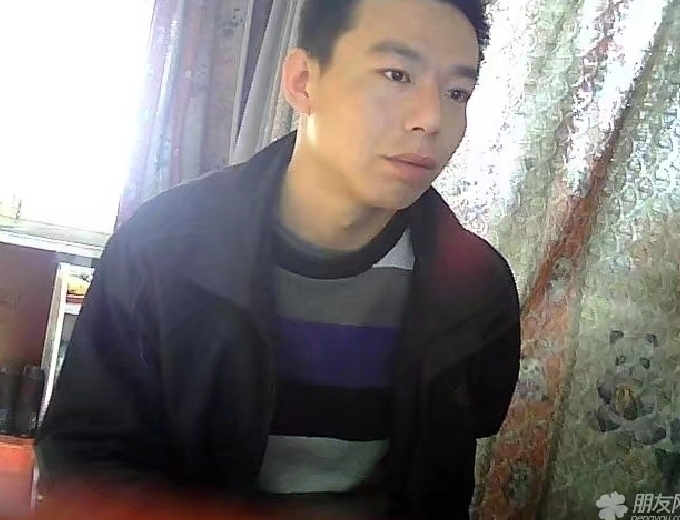 向钱奔跑的第一张照片--黄冈相亲服务中心