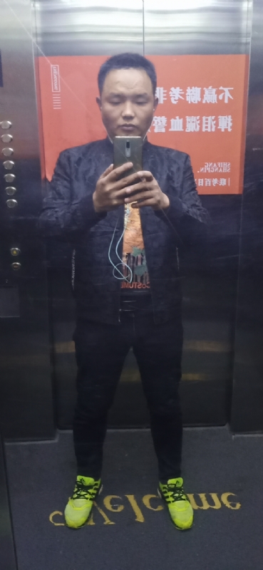 迷失自我的第一张照片--黄冈相亲服务中心