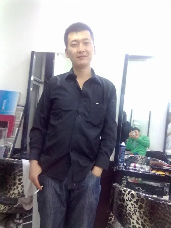 风筝的第一张照片--黄冈相亲服务中心