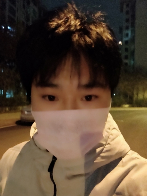 偏丶执的第一张照片--黄冈相亲服务中心