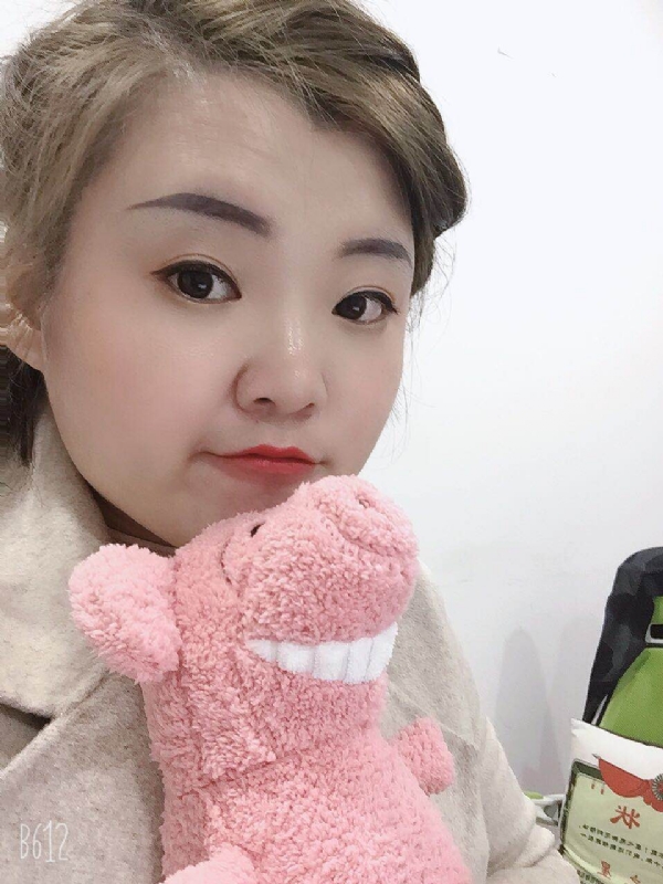 李娜的第一张照片--黄冈相亲服务中心