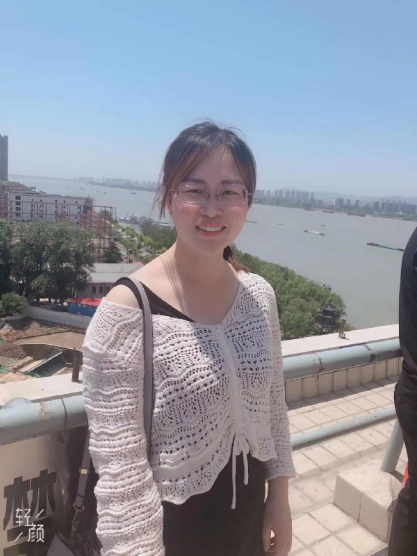 随缘的第一张照片--黄冈相亲服务中心
