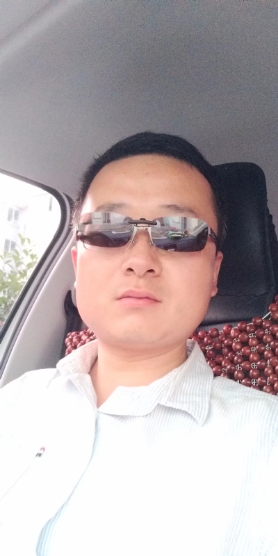 痛苦的单身狗的第二张照片--黄冈相亲服务中心