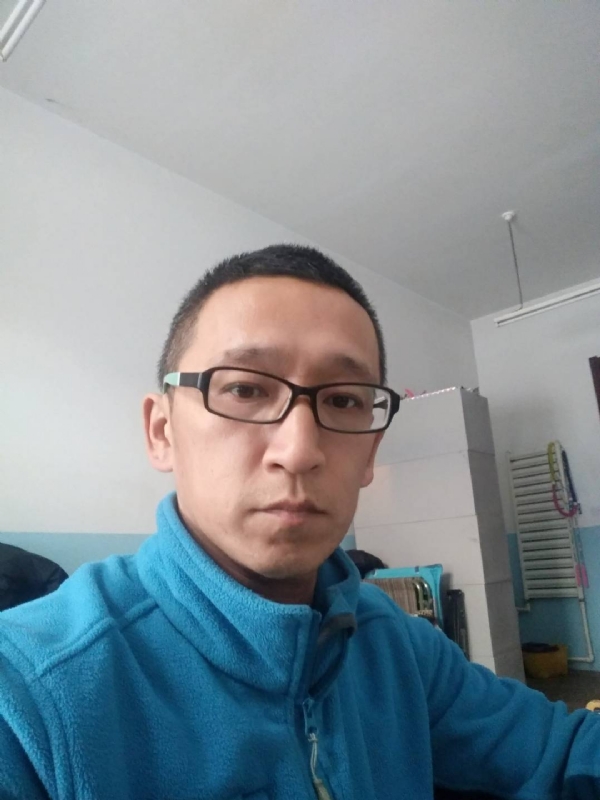 晓峰的第三张照片--黄冈相亲服务中心