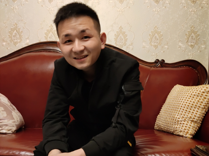 lilei123的第六张照片--黄冈相亲服务中心