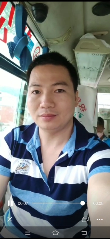 恋人未满的第一张照片--黄冈相亲服务中心