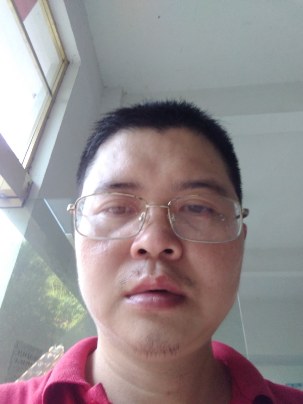 渠雨的第一张照片--黄冈相亲服务中心