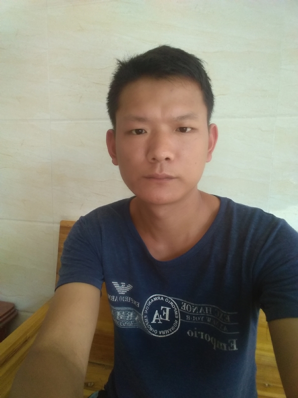 辉的第一张照片--黄冈相亲服务中心