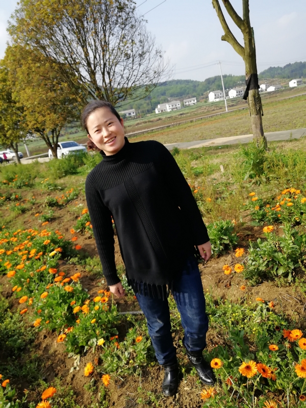 征婚女人的第二张照片--黄冈相亲服务中心