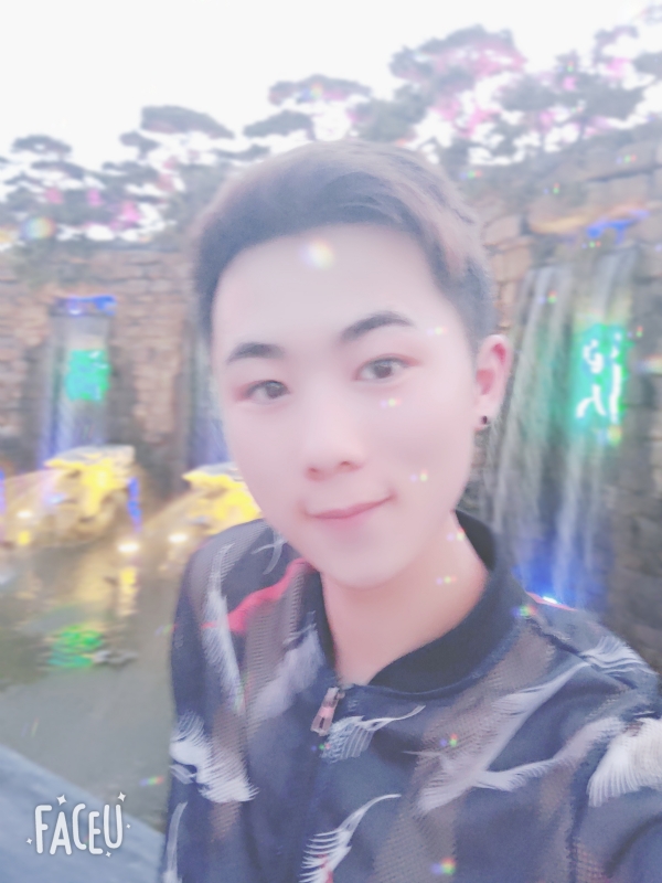 迷軍的第二张照片--黄冈相亲服务中心