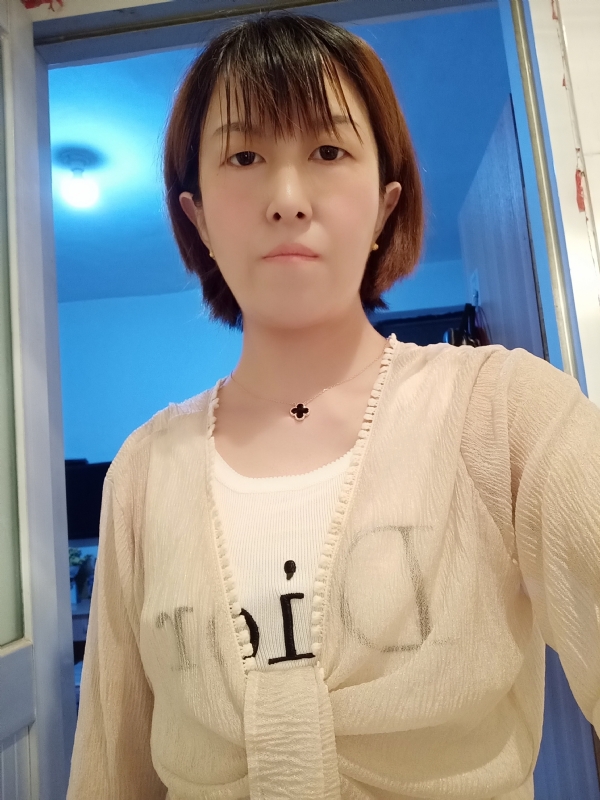 芬儿的第一张照片--黄冈相亲服务中心