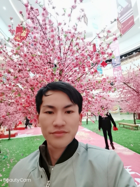 单身一人的第二张照片--黄冈相亲服务中心