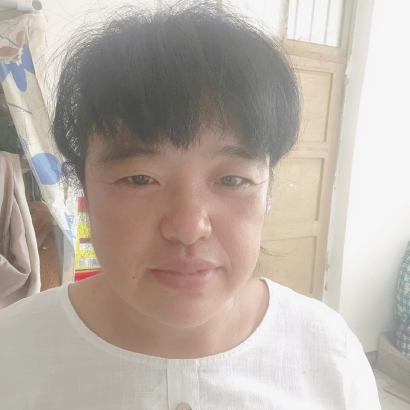 二妮的第一张照片--黄冈相亲服务中心