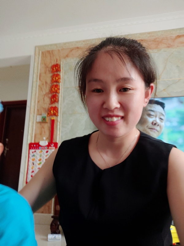 睿智的第一张照片--黄冈相亲服务中心