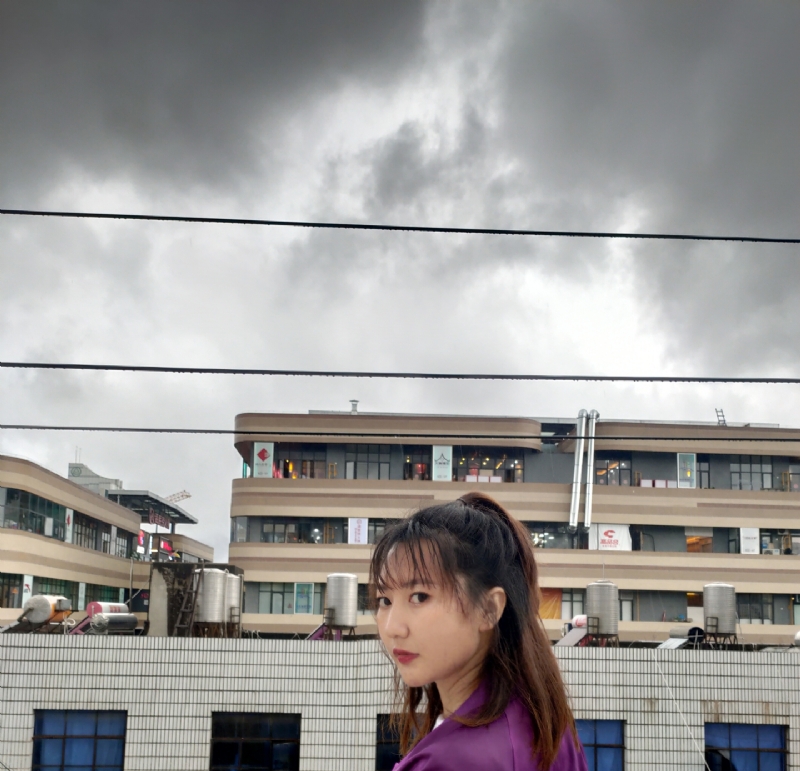 李家小姐的第一张照片--黄冈相亲服务中心