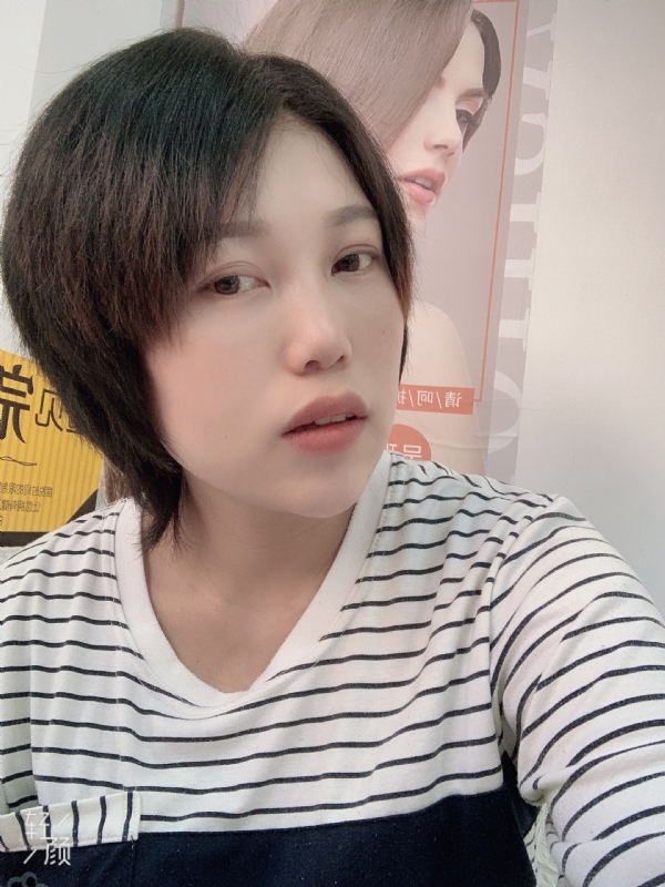 寻找爱情的第一张照片--黄冈相亲服务中心