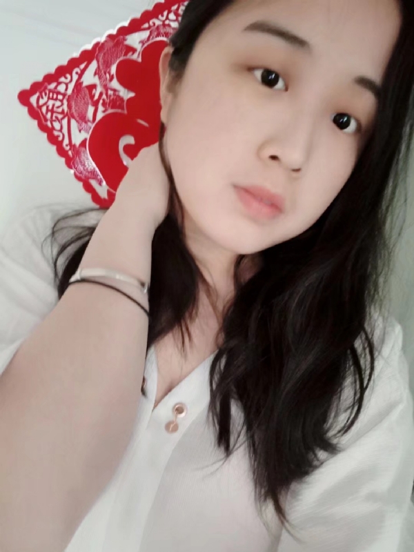 百合的第一张照片--黄冈相亲服务中心