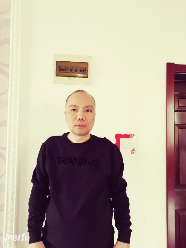 酒香四溢的第四张照片--黄冈相亲服务中心