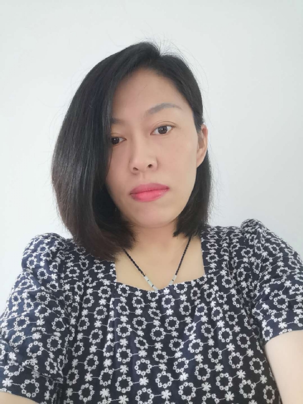 一笑而过的第三张照片--黄冈相亲服务中心