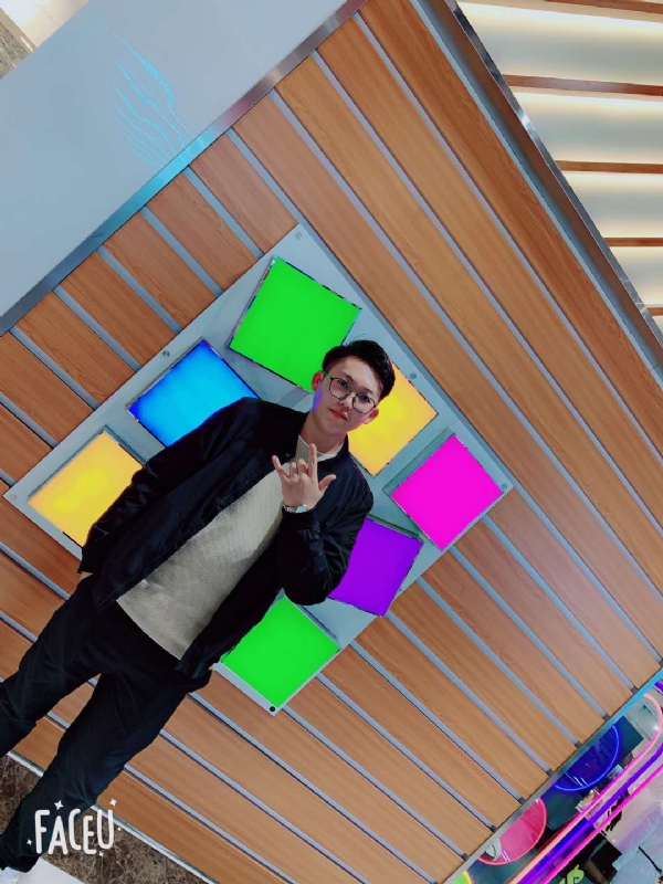 陪伴是最长情的告白的第一张照片--黄冈相亲服务中心