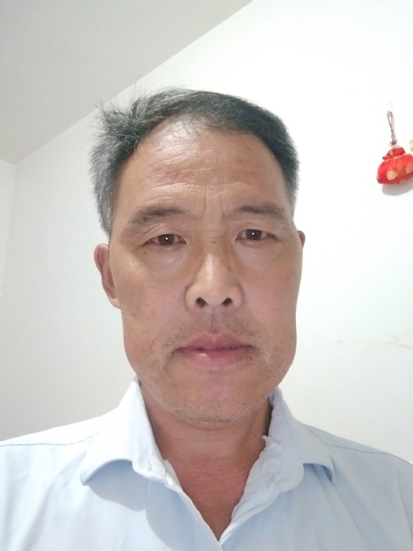 邹学辉的第三张照片--黄冈相亲服务中心