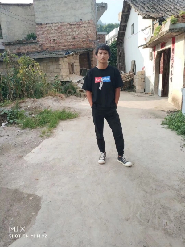活活该的第一张照片--黄冈相亲服务中心