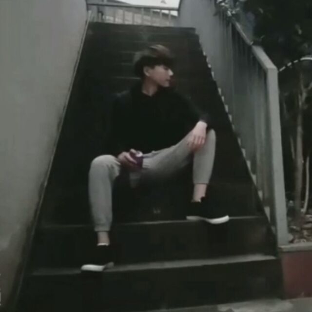 你是魔鬼吗的第一张照片--黄冈相亲服务中心