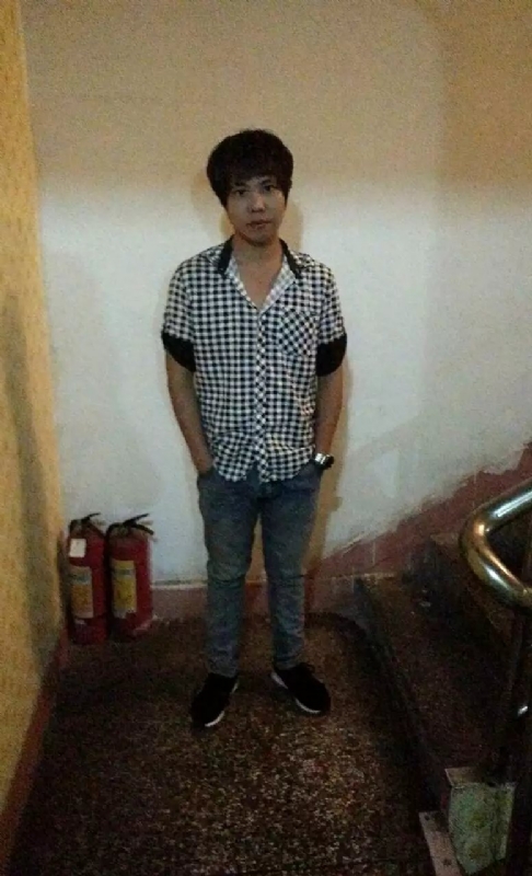 单身征婚的第一张照片--黄冈相亲服务中心