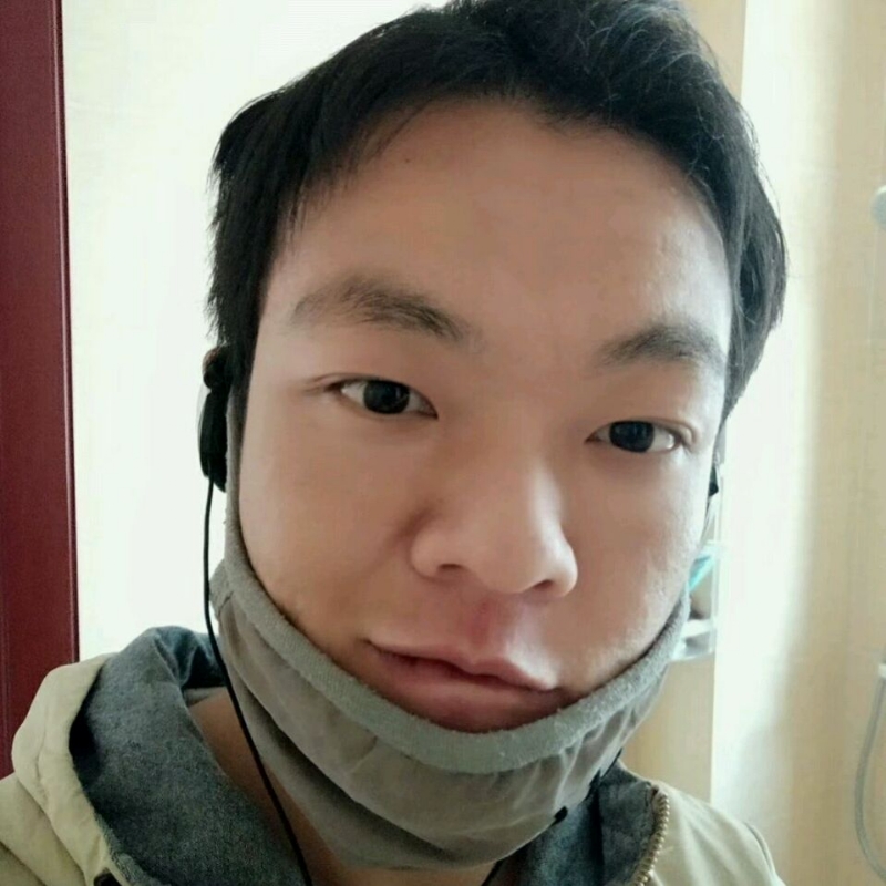 泡沫哭泣的第一张照片--黄冈相亲服务中心