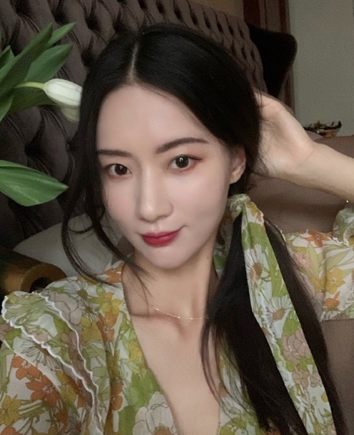 倾城的第一张照片--黄冈相亲服务中心
