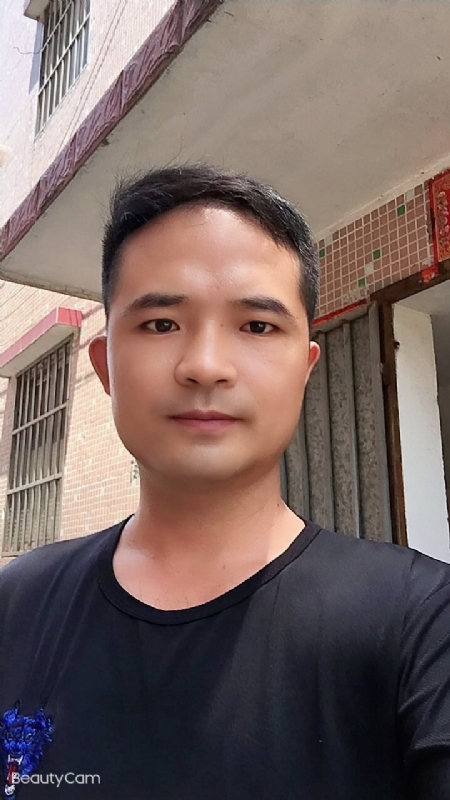 言飞的第二张照片--黄冈相亲服务中心