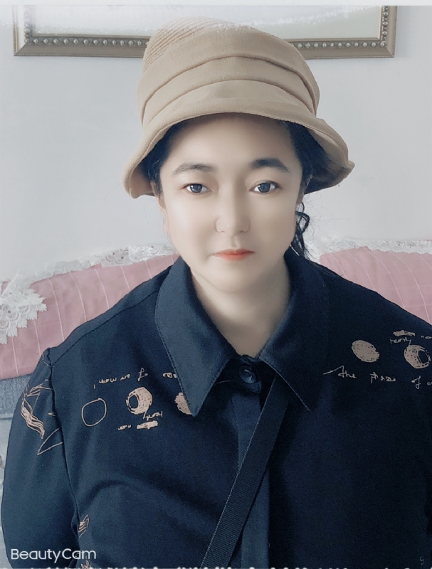 蕾蕾的第一张照片--黄冈相亲服务中心