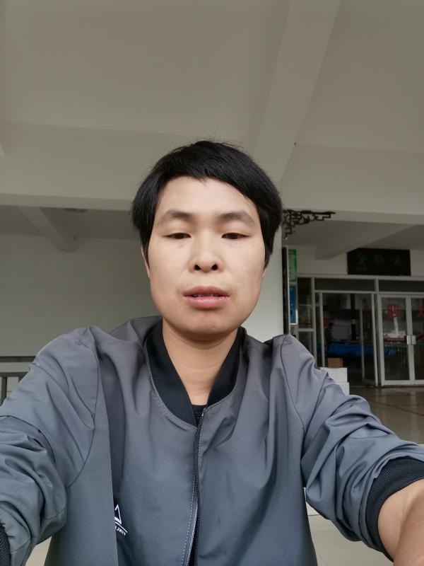 刘志强的第一张照片--黄冈相亲服务中心