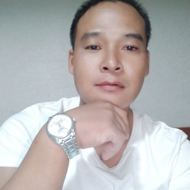 一点红的第一张照片--黄冈相亲服务中心