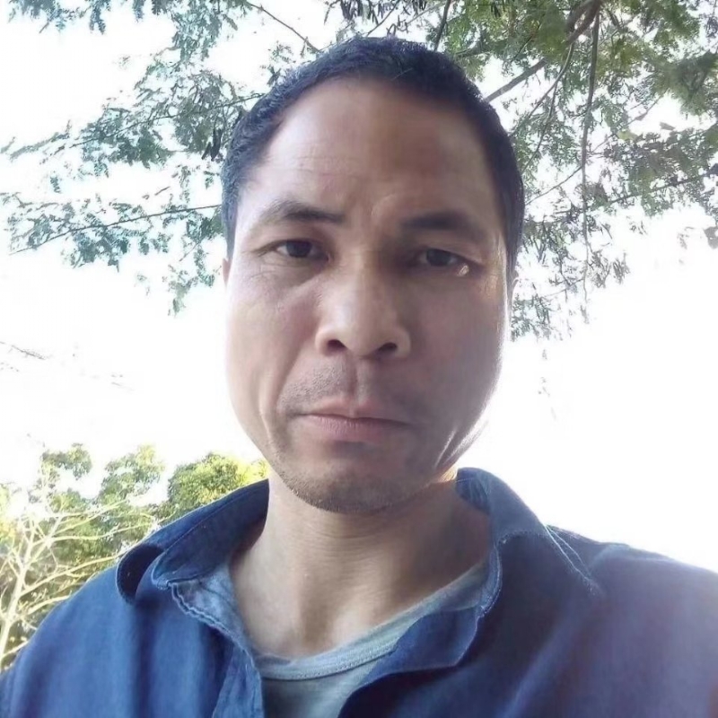 老钟的第一张照片--黄冈相亲服务中心