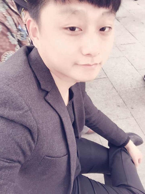 我姓徐缺难解你心绪的第一张照片--黄冈相亲服务中心