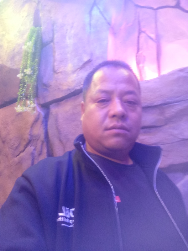 闯王的第一张照片--黄冈相亲服务中心