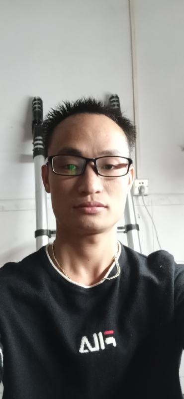 蔡先生的第一张照片--黄冈相亲服务中心