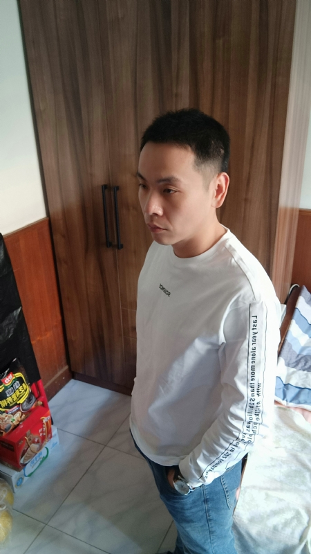 没有蜡笔的小航的第一张照片--黄冈相亲服务中心