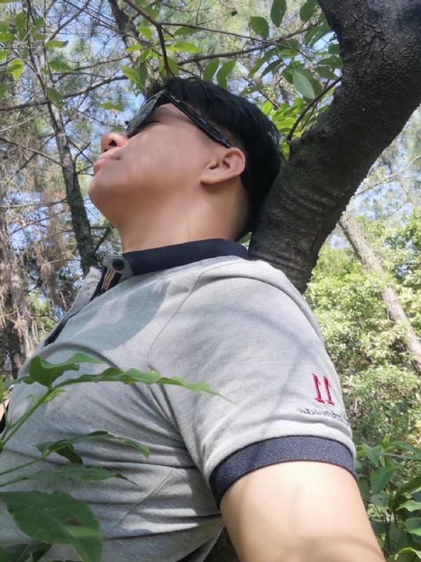 新丁的第一张照片--黄冈相亲服务中心