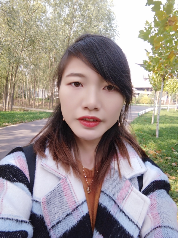 hely的第一张照片--黄冈相亲服务中心