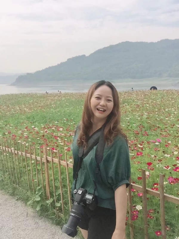 花雨的第一张照片--黄冈相亲服务中心