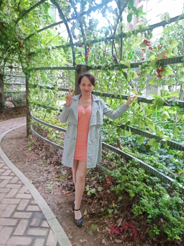 肤浅的第一张照片--黄冈相亲服务中心
