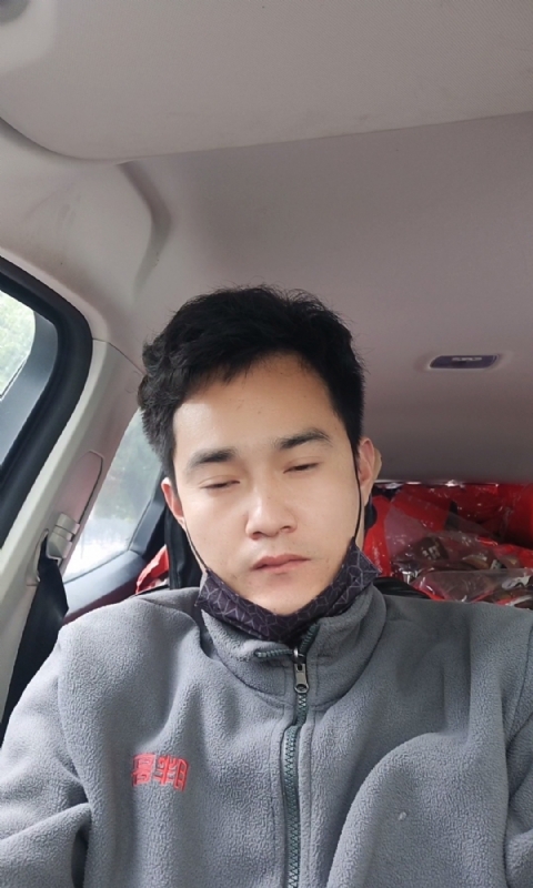 冷锋的第一张照片--黄冈相亲服务中心