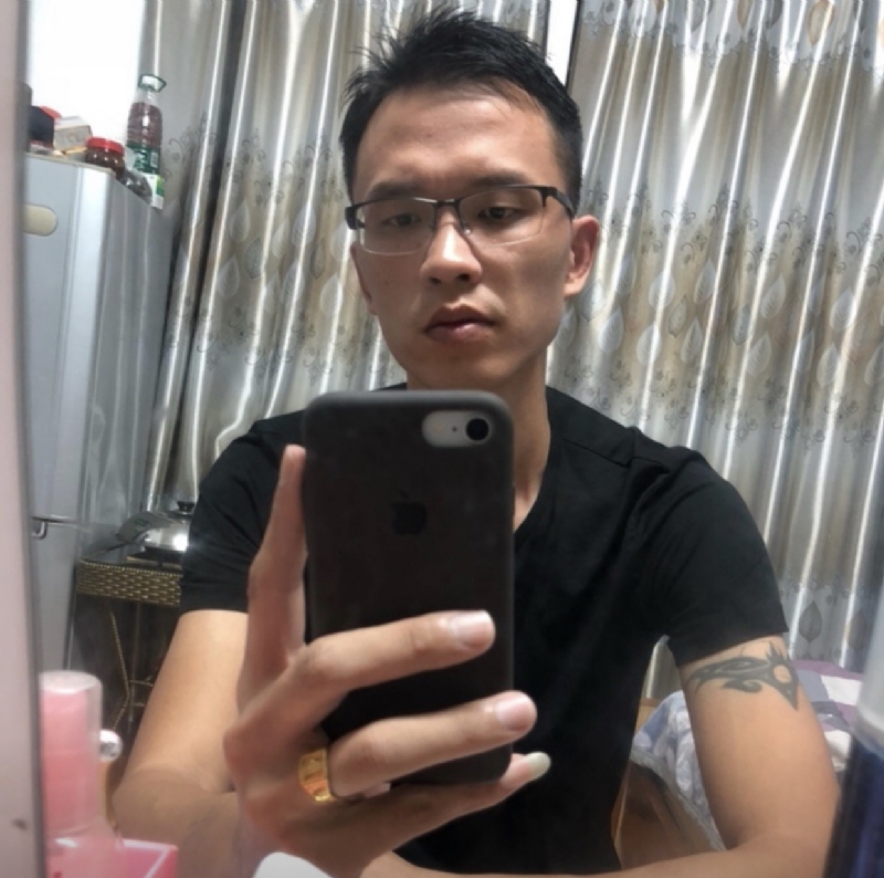 LYH的第二张照片--黄冈相亲服务中心
