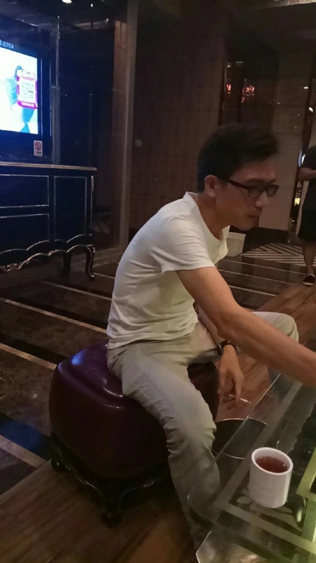 期待缘分的第一张照片--黄冈相亲服务中心