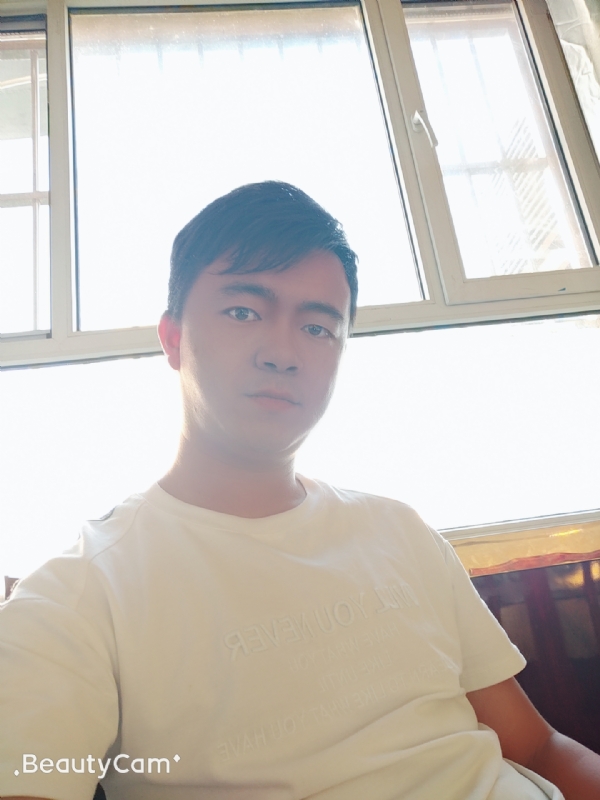 放肆的第一张照片--黄冈相亲服务中心