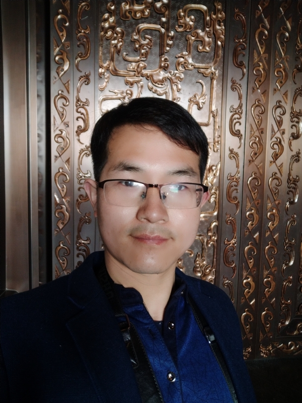 鹏鸟的第一张照片--黄冈相亲服务中心