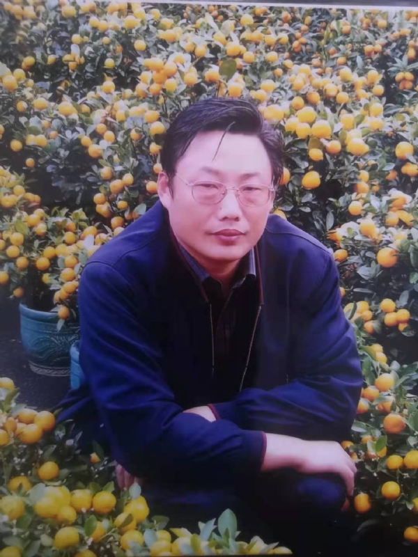 春雨的第一张照片--黄冈相亲服务中心