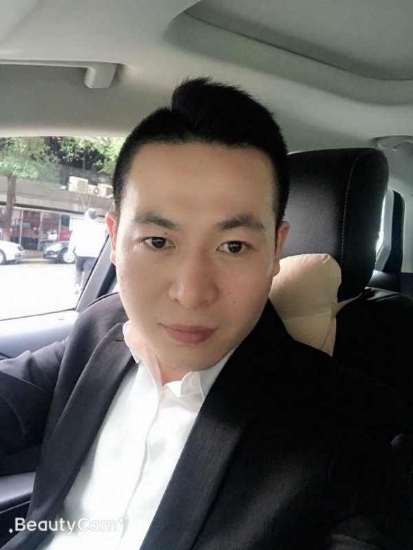 看海的第一张照片--黄冈相亲服务中心